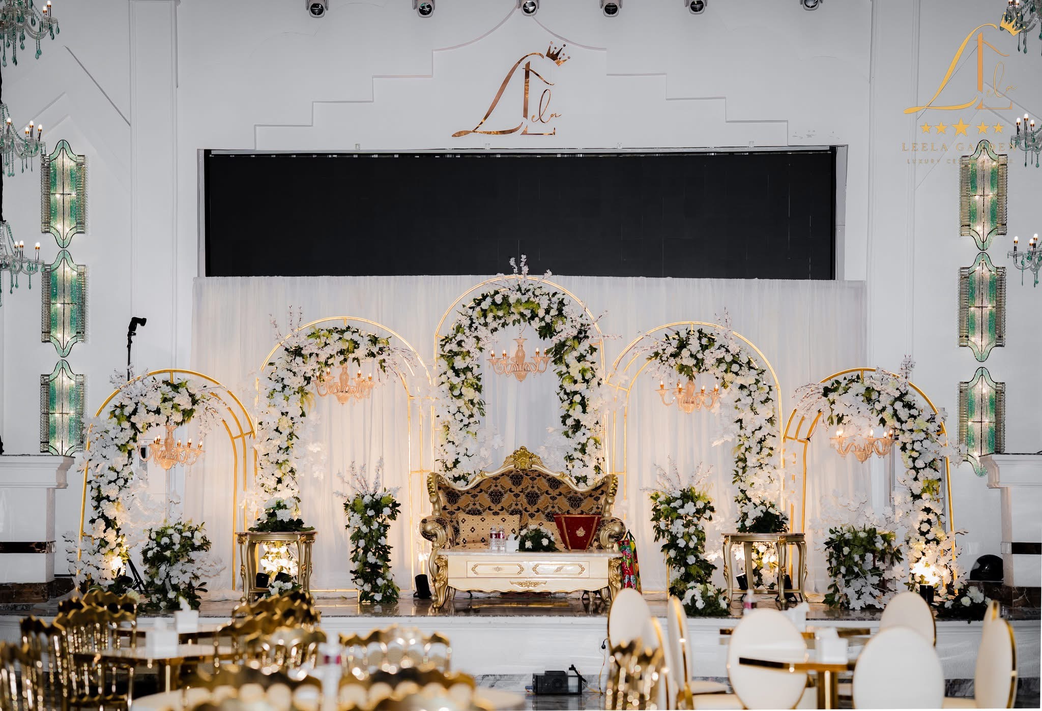 Stage decor